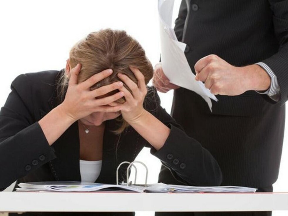 Persiste la violencia laboral a mujeres en Bolivia, al igual que su silencio
