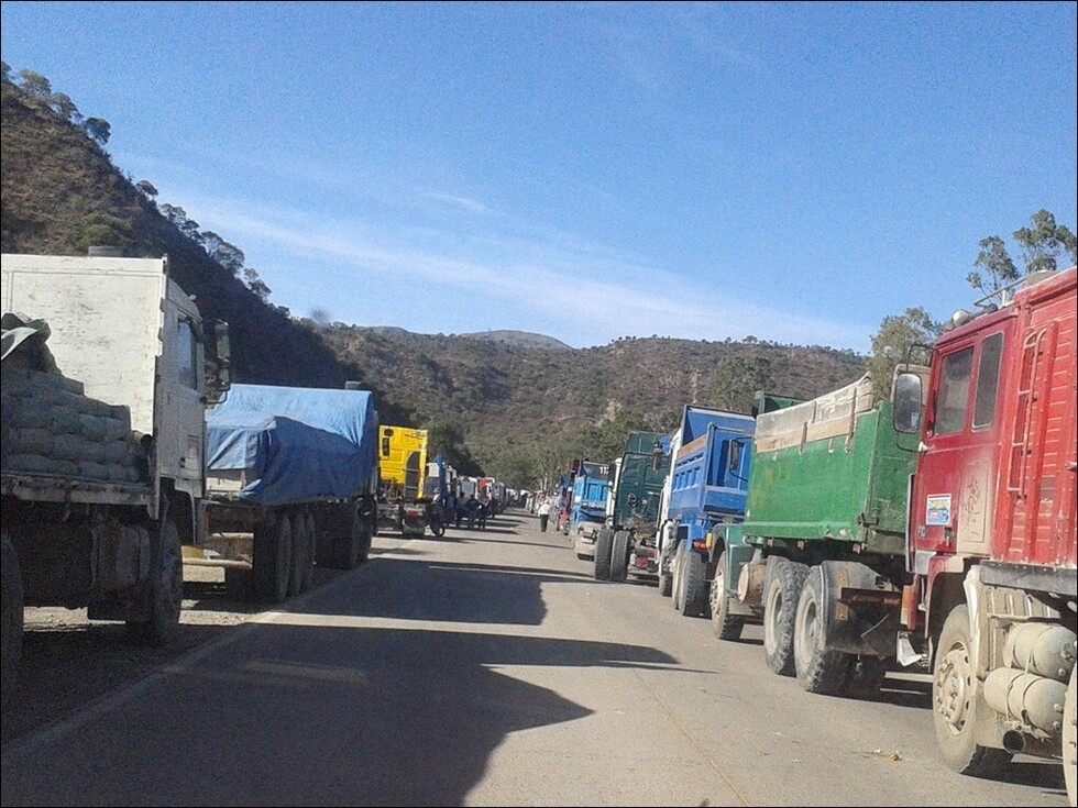 Ampliado del transporte pesado difiere elección de directorio por abandono de Cochabamba 