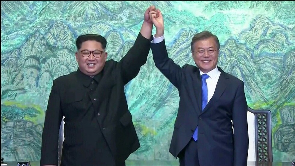 "Una nueva era de paz": Seúl y Pionyang acuerdan poner fin a las hostilidades (VIDEO)