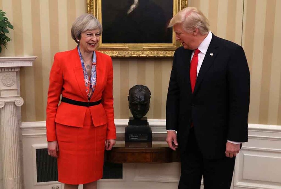 Trump habla con May sobre Irán y Norcorea