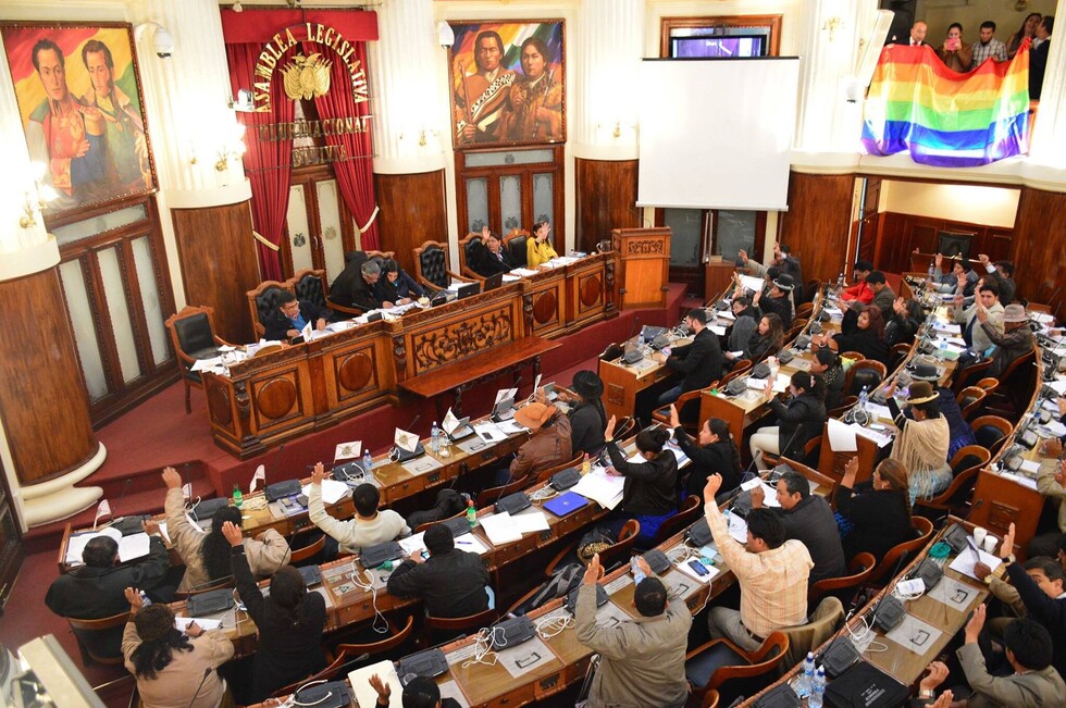 Legisladores creen que no merecen incremento salarial