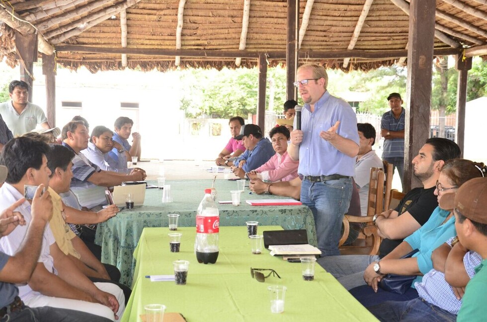 Gobernación y Fegachaco acuerdan trabajar en proyectos de agua y energía
