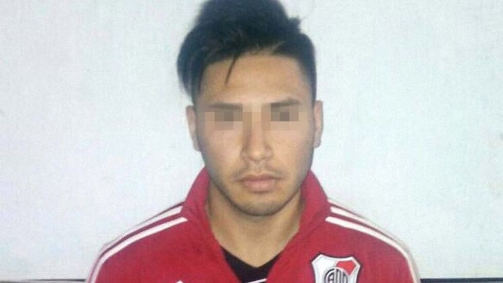Detienen a futbolista por violar y matar a hijastro