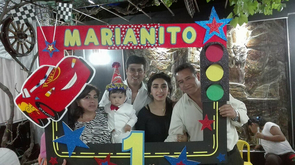 Festejando el primer año de Marianito