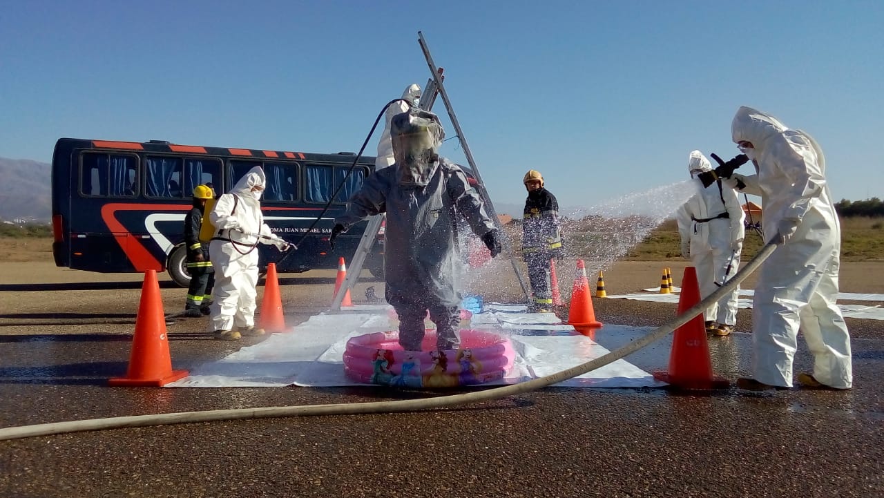 En el aeropuerto se realizó un simulacro sobre un posible caso de sarampión