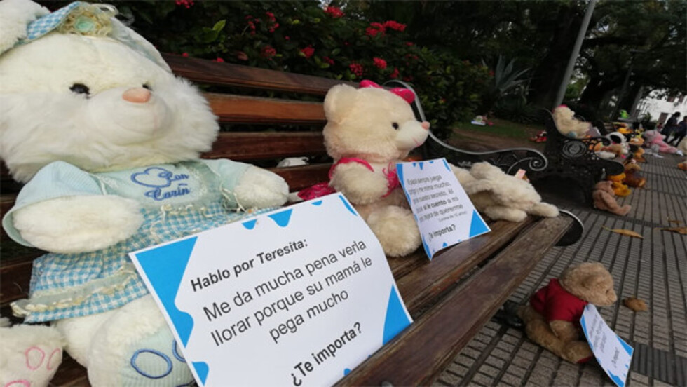 Llamativa campaña contra violencia infantil en Santa Cruz