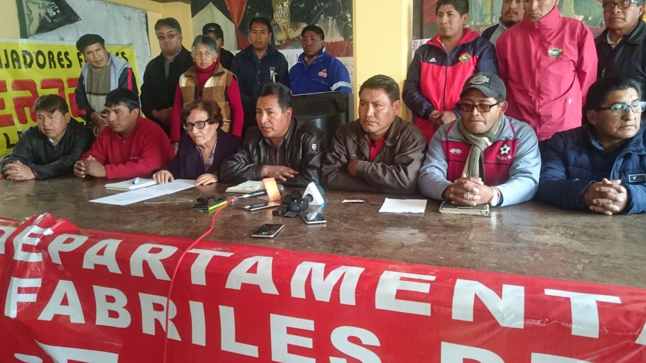 Fabriles no descartan marchar si privados "insisten" en declarar ilegal la Ley de Empresas Sociales