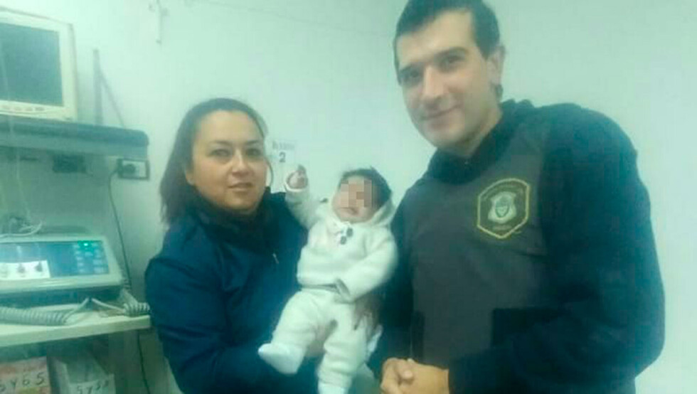 Bebé de cuatro meses fue abandonado en un arroyo