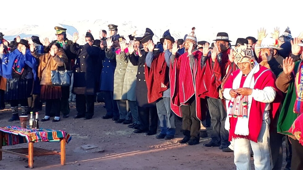 Autoridades y población reciben el año 5526 con ofrendas y rituales ancestrales