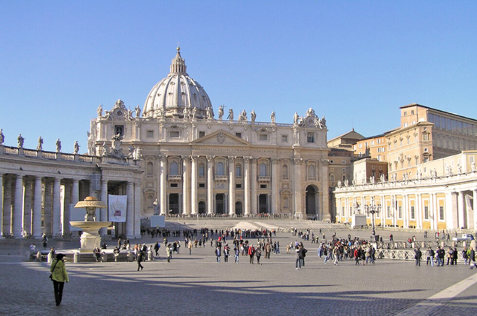 Denunciado de falso cura es primer secretario en la embajada de Bolivia ante el Vaticano