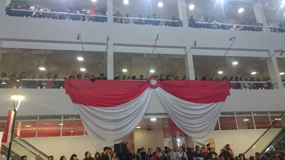 Teatralizacion de la fundación de Tarija en el mercado central