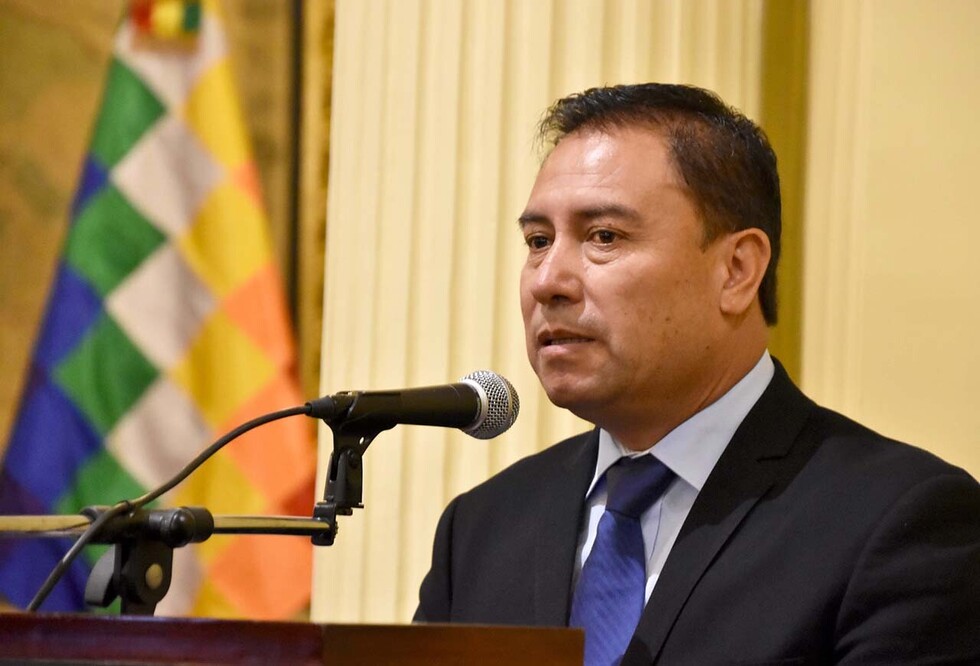 Salud se compromete a que pacientes con cáncer reinicien terapia en Cochabamba