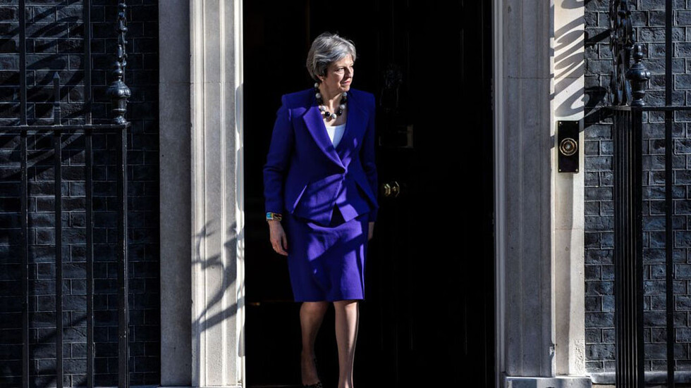 Ministros asestan un golpe al plan de May para el Brexit