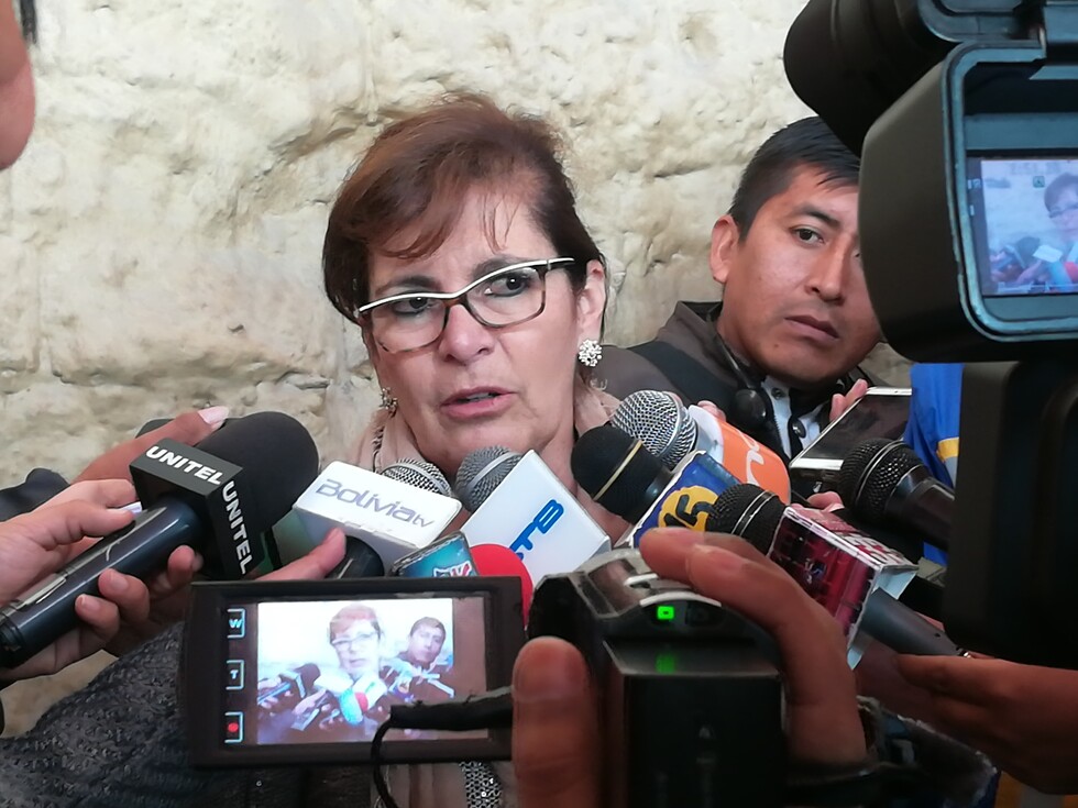 Concejo aprueba ley que suspenderá la circulación de vehículos los últimos domingos de mayo y junio