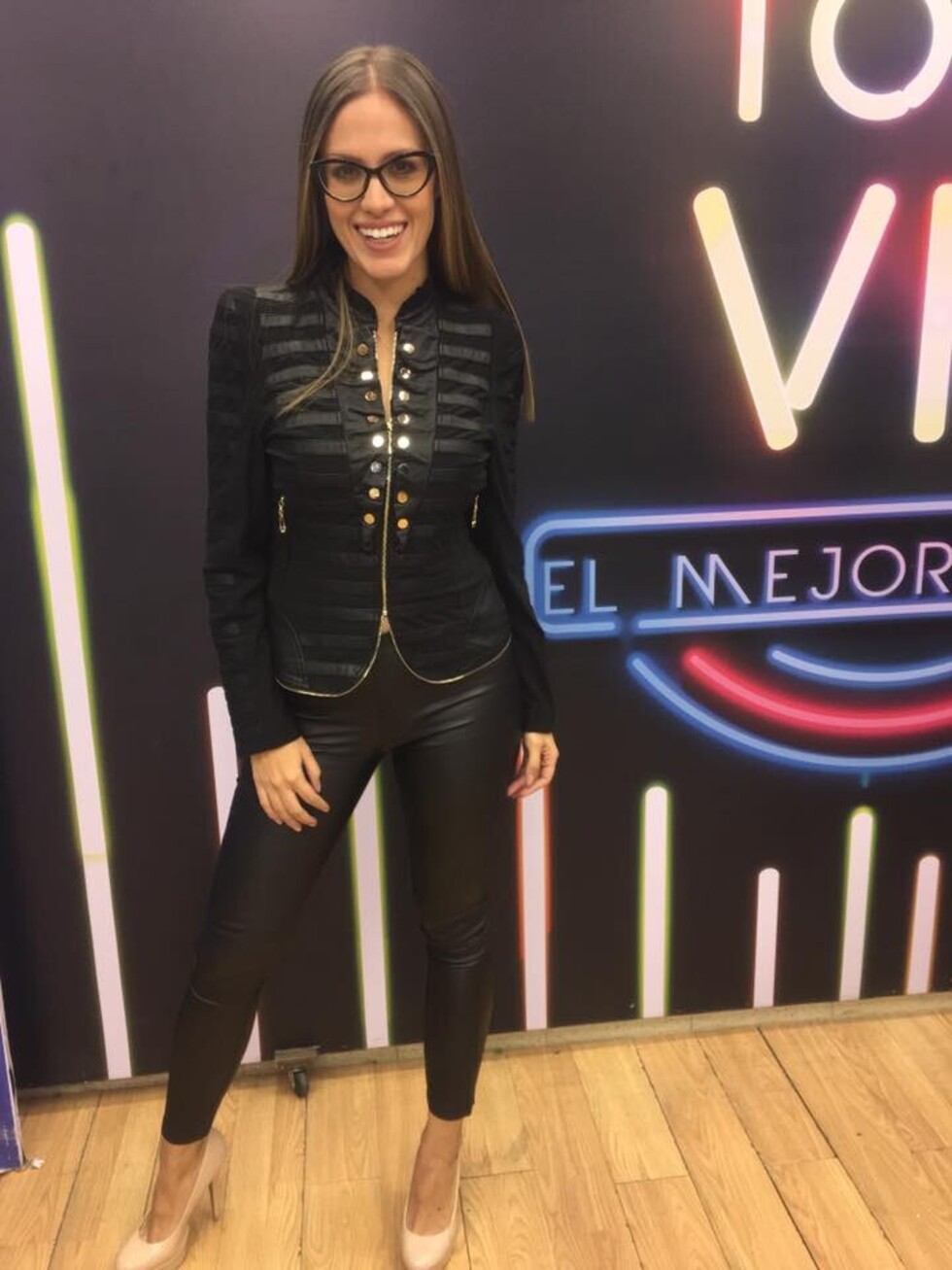 Mayra de Los Rios conductora de TV y modelo