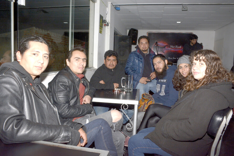 Rock en vivo en la  chura Tarija