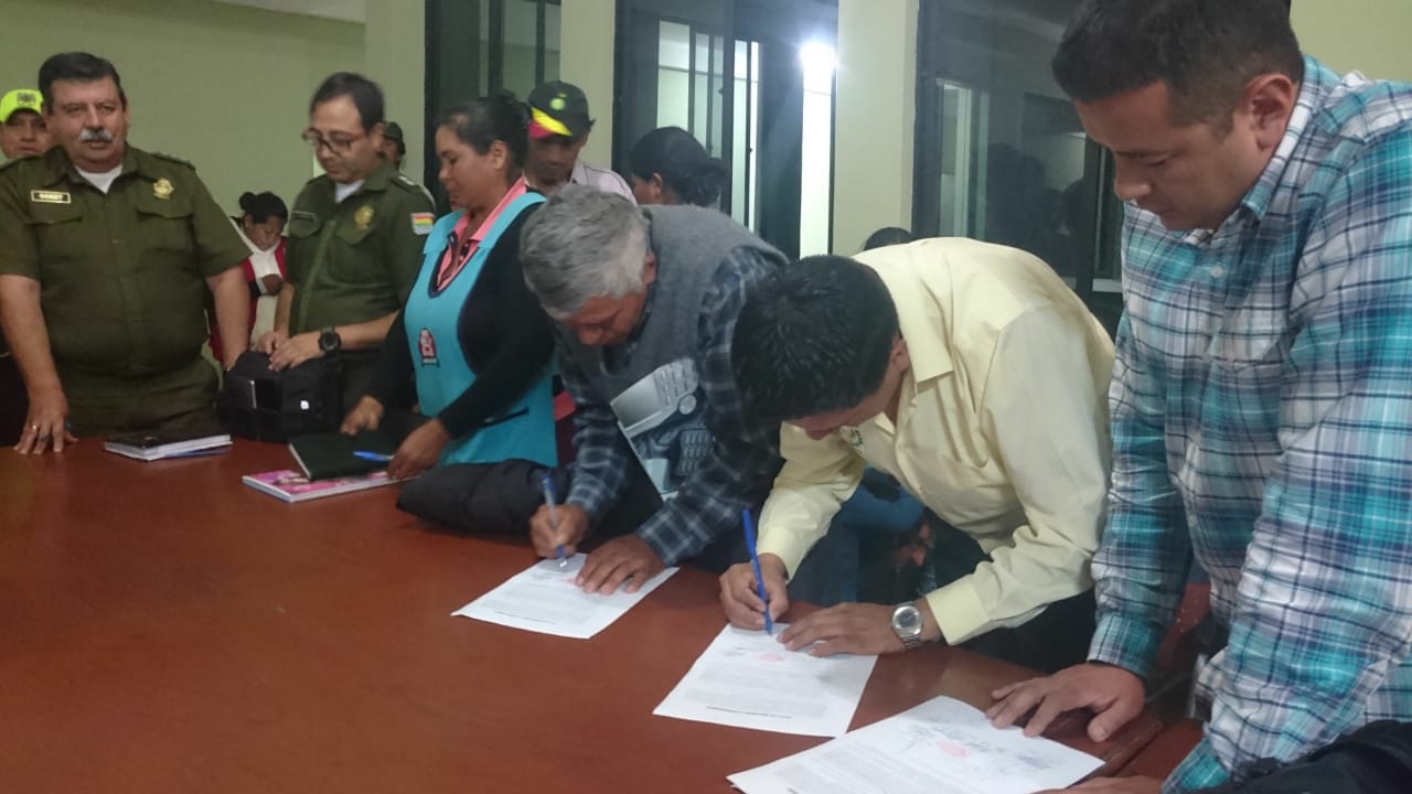 Municipio logra traslado temporal de camiones del Mercado Campesino