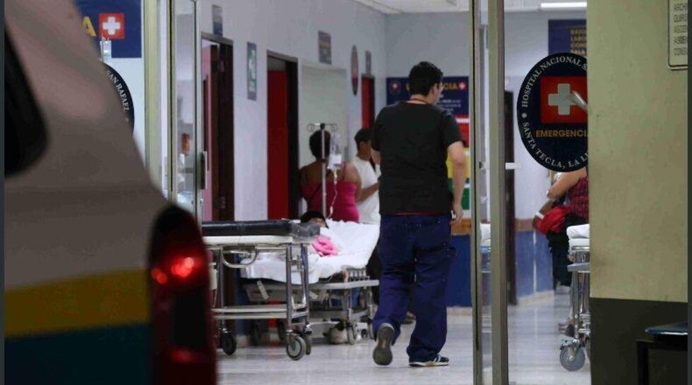 Le disparó en la cabeza  porque le dañó la barda