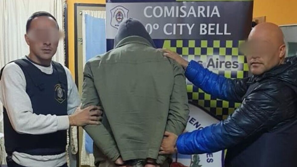 Lo detienen por violar en grupo a una joven