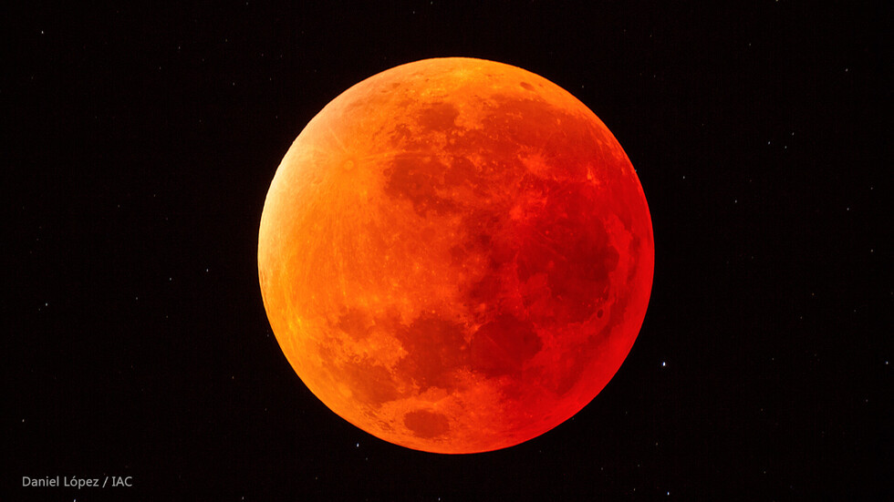 Llega la 'luna sangrienta': La guía para disfrutar del eclipse lunar más largo del siglo XXI