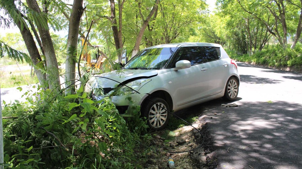Fallece conductor en Yacuiba tras chocar con un árbol