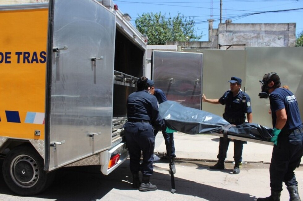 Se ahorcó con los cordones de las zapatillas