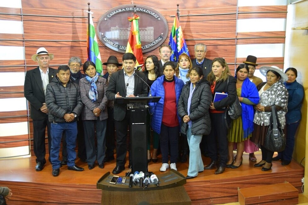 Renuncia de Gonzales no llegó al TSE y dicen que es una persona "imprescindible"