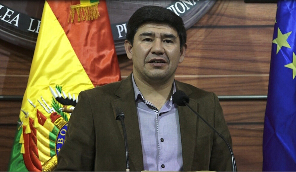 Evo acepta renuncia de “Gringo” y el nuevo presidente del Senado será Milton Barón