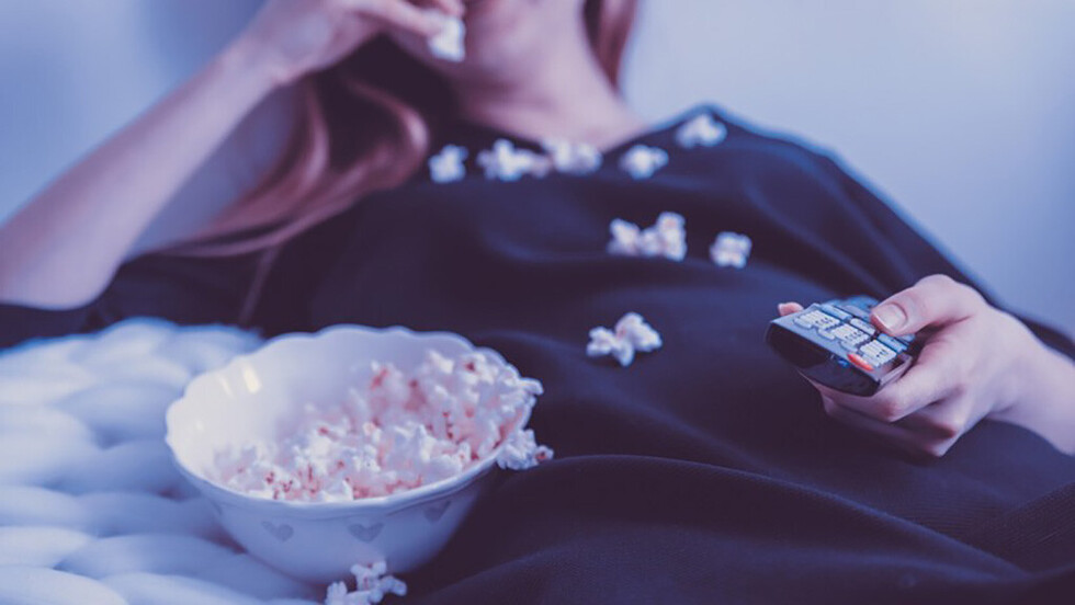 Los peligros para la salud del picoteo antes de dormir