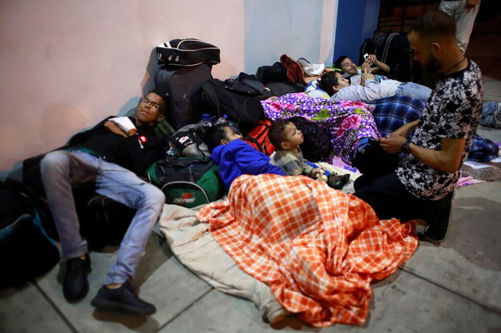 Cientos de venezolanos sin pasaporte ingresan a Perú como refugiados y por razones humanitarias
