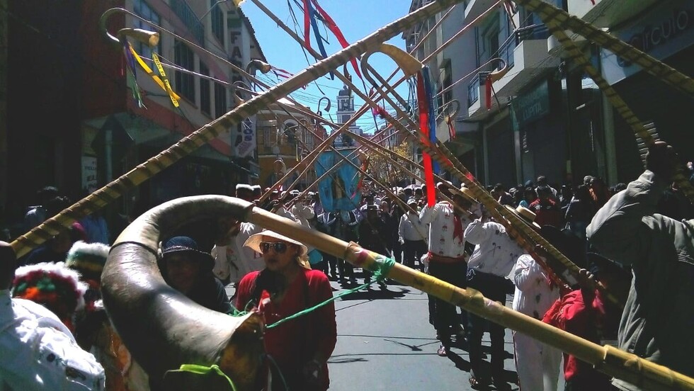 Con colorido y devoción Tarija vive la fiesta de San Roque