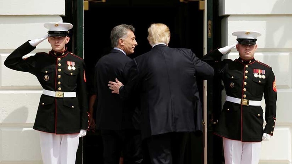 Trump expresa su "fuerte apoyo" a Argentina frente a la crisis