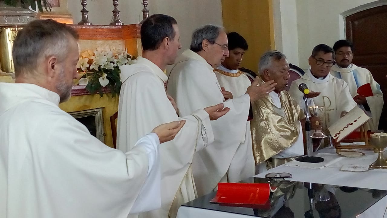 Cardenal Ticona destaca "religiosidad" de Tarija en encierro de San Roque