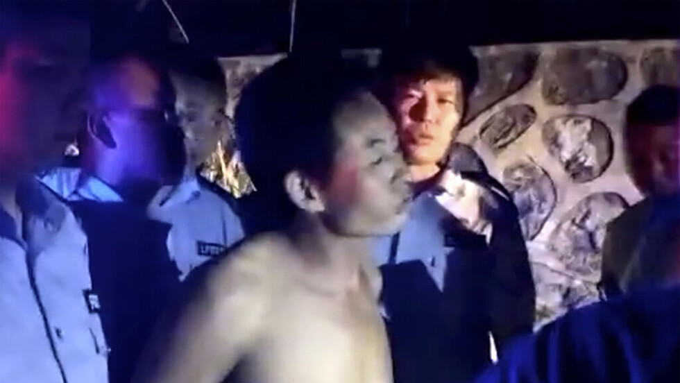 VIDEO: 11 muertos y 44 heridos por atropello y apuñalamiento en China