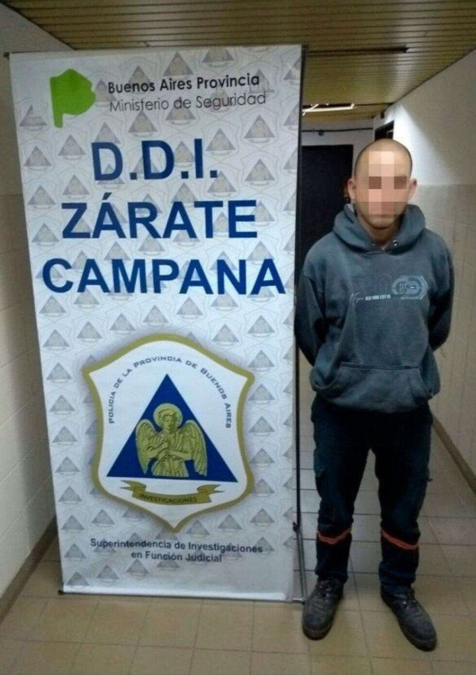 Contactaba a niños por Whatsapp y los violaba