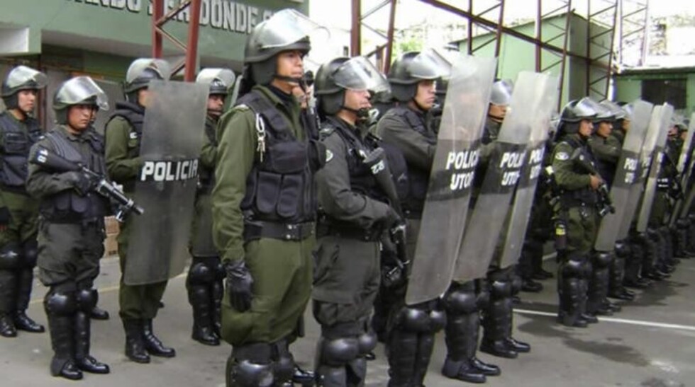 Desplegarán policías en todo el país para garantizar seguridad ciudadana el día del fallo de La Haya