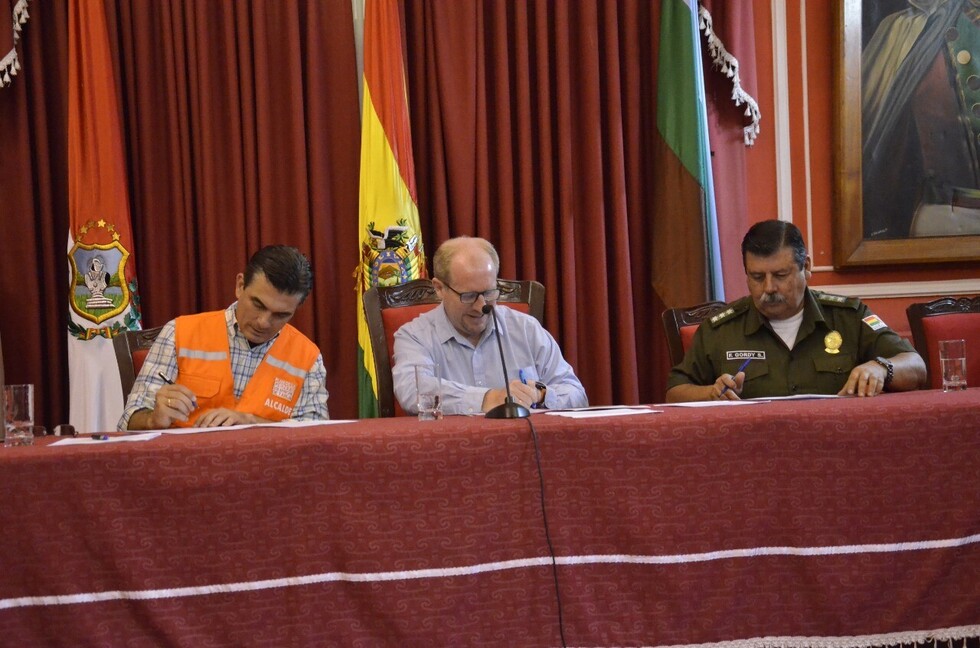 Firman memorando de entendimiento para luchar contra la violencia a las mujeres