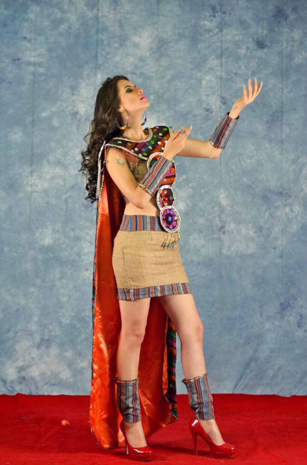Dulce López lista para el Reina Hispanoamericana