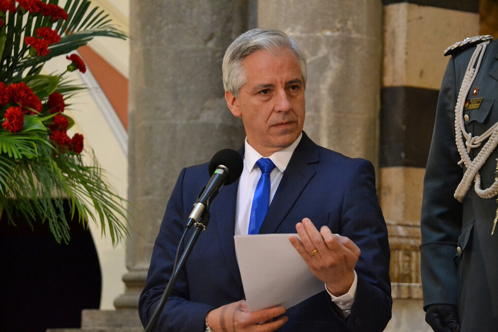 “Mesa enfrentará su pasado y su ‘bipolaridad’ política”