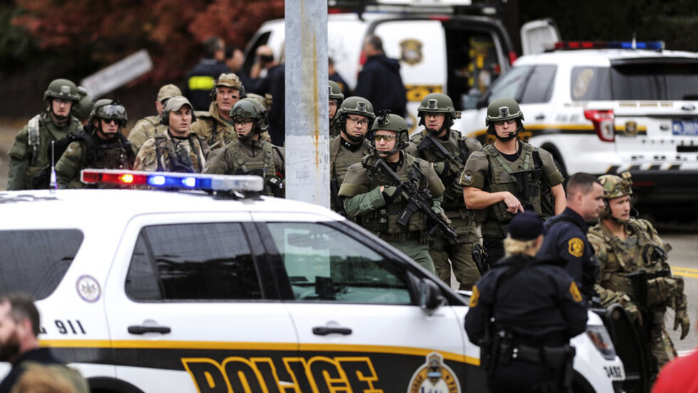 Varios muertos por un tiroteo en una sinagoga de Pittsburgh, EE.UU.