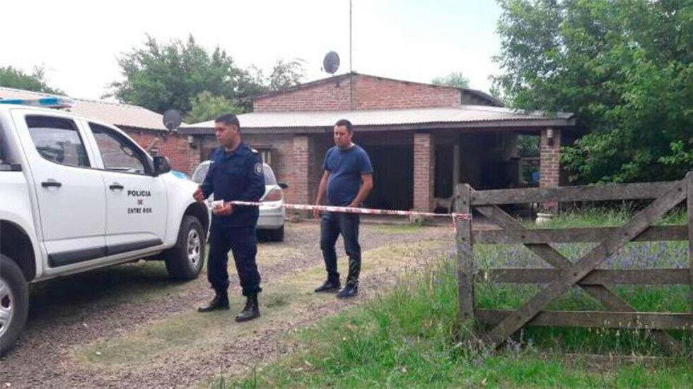 Mató a ex esposa y se suicidó frente a sus hijos