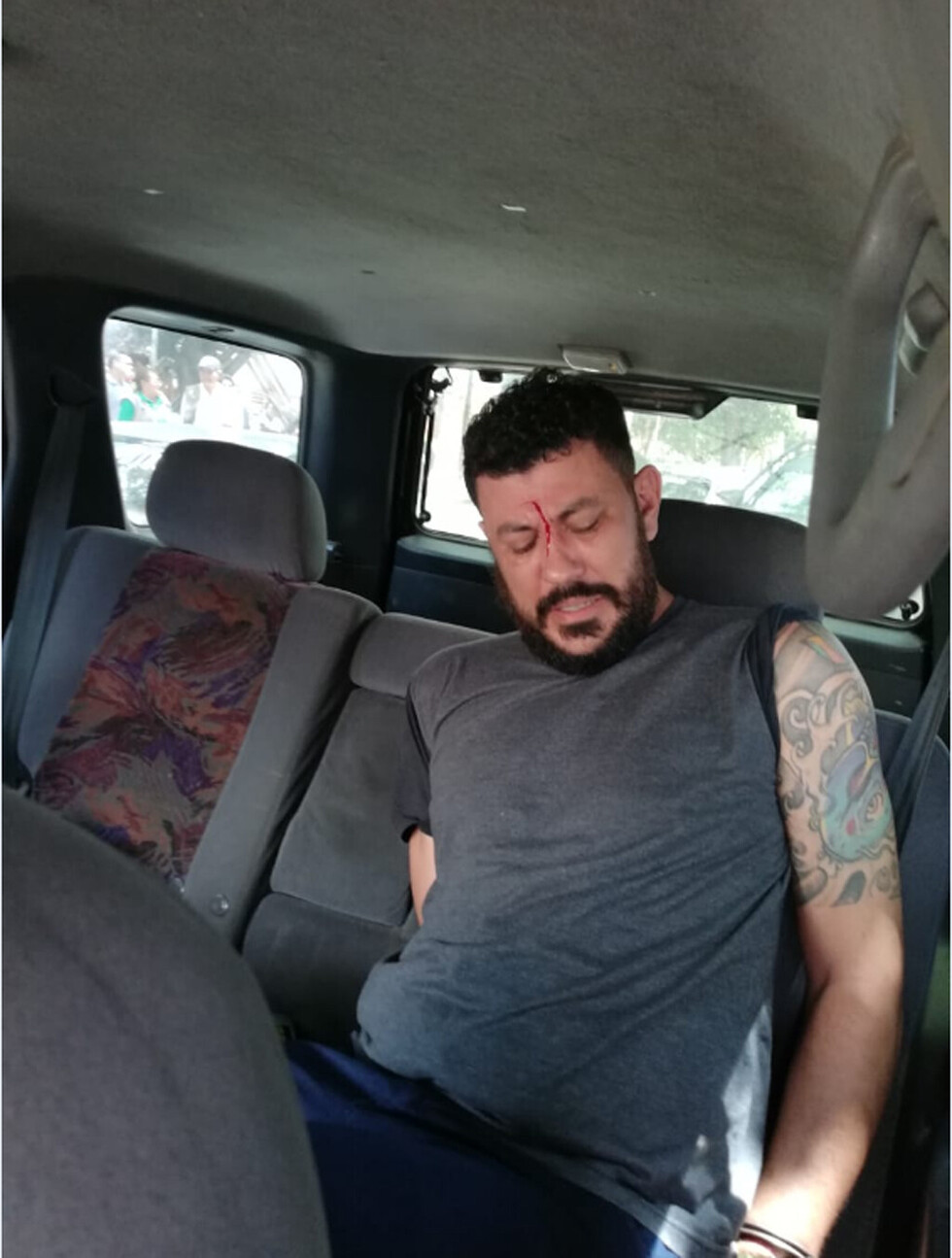 Tiroteo en Santa Cruz deja a un policía herido