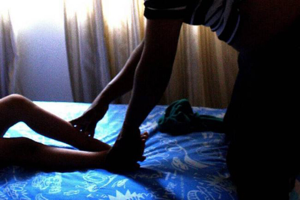 Sujeto ebrio abusó de su hijastra de nueve años