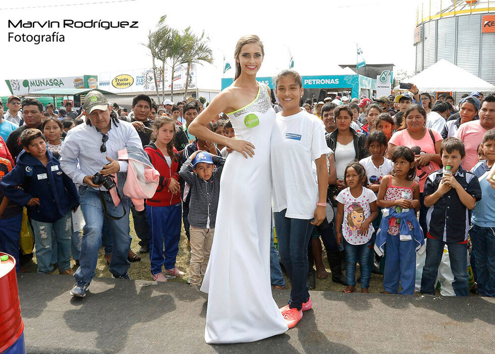 Sarah Peters una modelo muy especial