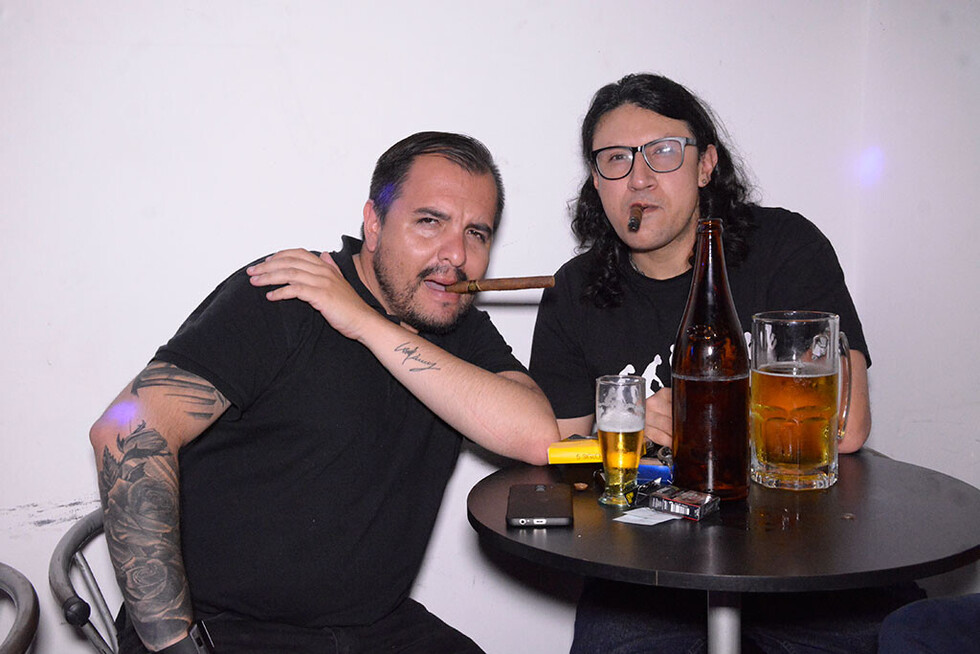 Tributo a Loukass en Hot Rock