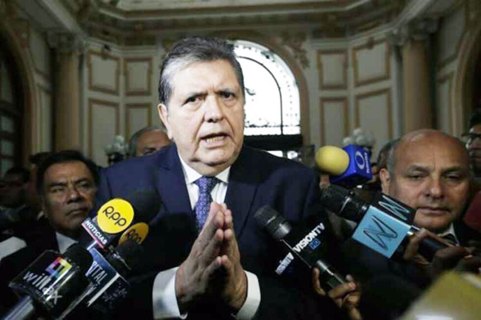 Para Uruguay el caso Alan García es engorroso y largo