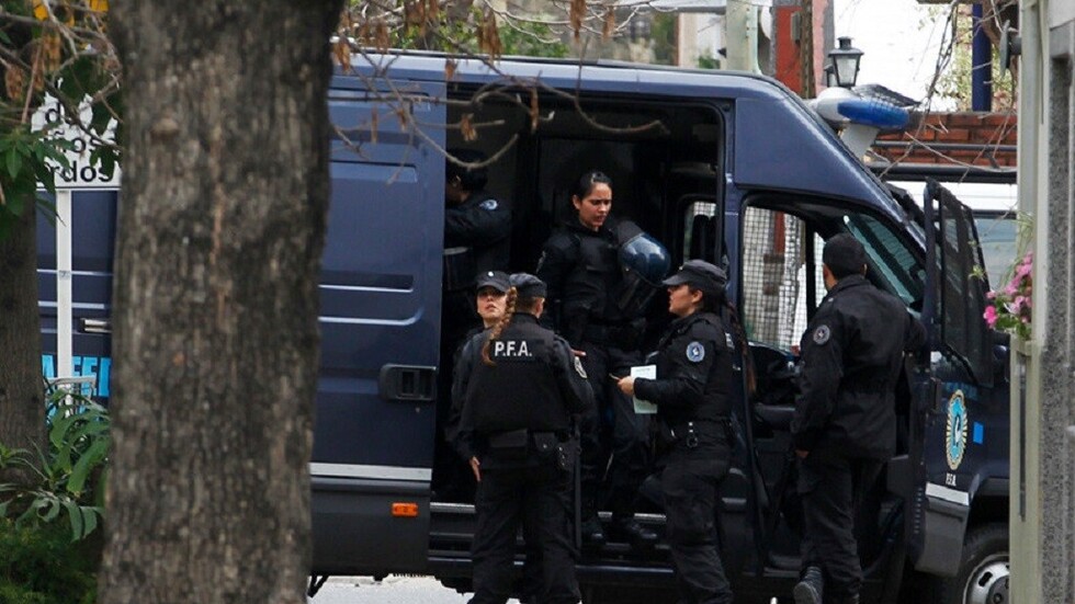 Ordenan detener a un juez argentino acusado de proteger a una banda de narcotraficantes