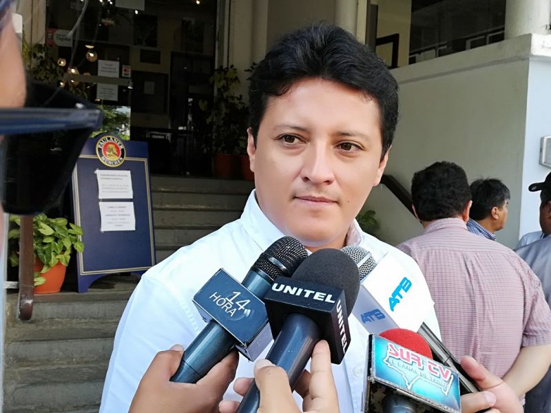 Ministro Sánchez revalida título de Arcabuz de Madera 2018