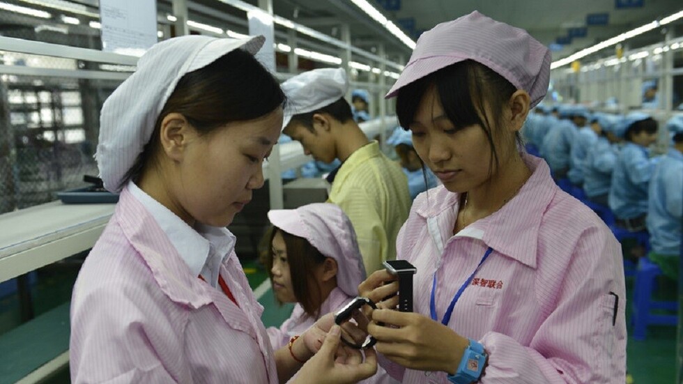 "Hagan sus productos en EE.UU.": Trump quiere que Apple deje de fabricar en China