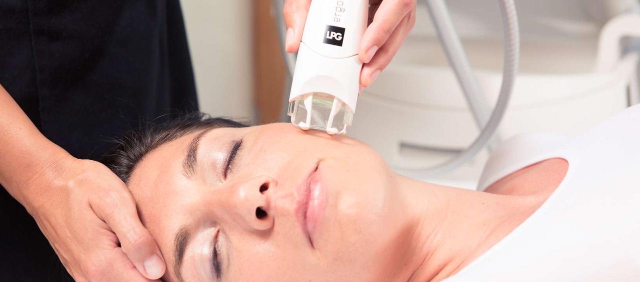 Terapias que  ayudan en caso de parálisis facial